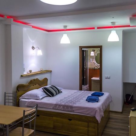 Fantasy Residence Μπρασόβ Δωμάτιο φωτογραφία