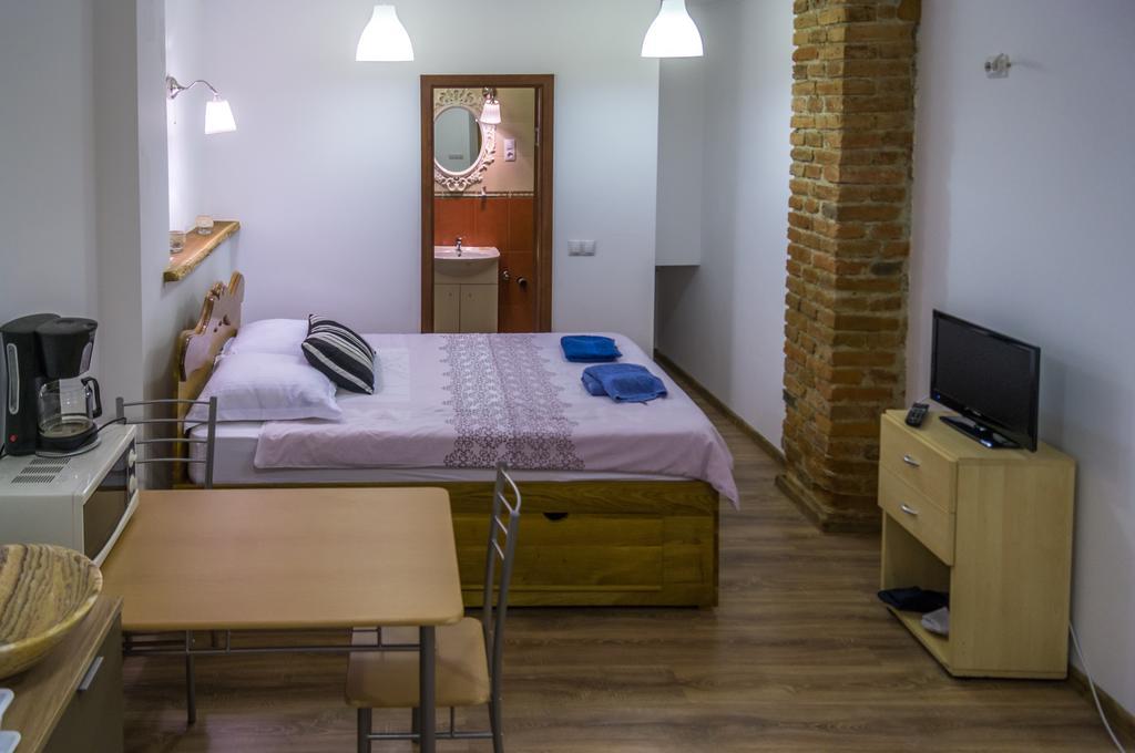 Fantasy Residence Μπρασόβ Δωμάτιο φωτογραφία